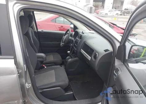 2015 Jeep Compass Sport из США, поврежденный, VIN 1C4NJDBB2FD357822